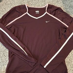 Nike sport top